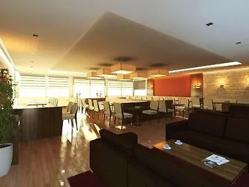 Residence Inn By Marriott Munich Central 4*,