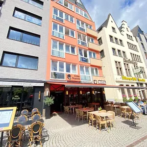 *** Otel Drei Kronen Almanya