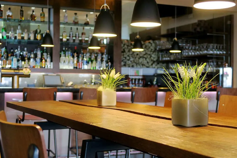 Residence Inn By Marriott Munich Central Hotel