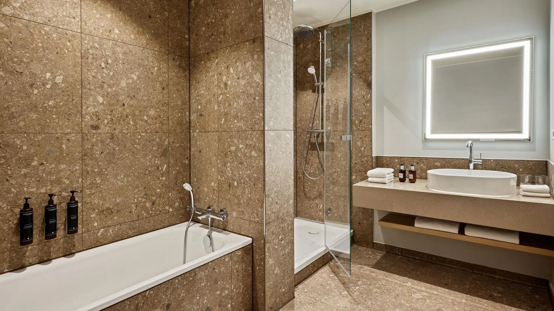 Hotel Four Points by Sheraton München Central